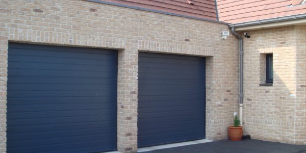 Porte de garage Saint-Etienne